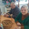 ergoterapia z uzyciem orzechow wloskich 016